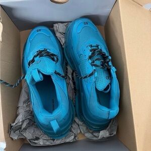 Balenciaga Men's Vibrant Blue Sneakers